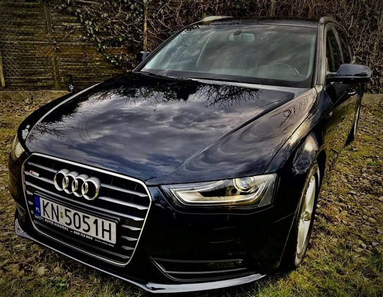 Audi A4 cena 46900 przebieg: 210000, rok produkcji 2012 z Sulejów małe 562